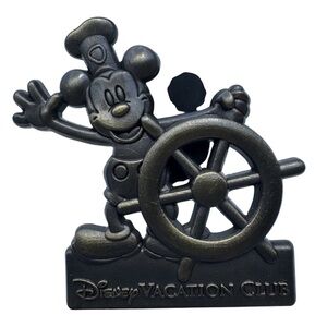 Disney Vacation Club Steamboat Willie Trading Pin Exclusive Mickey Mouse 2009